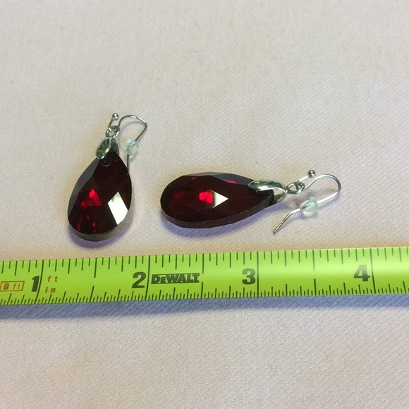 FINAL SALE PRICE Silver & Red Statement Necklace + Earrings - Picture 6 of 7